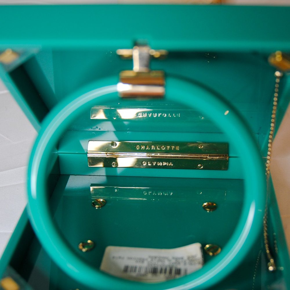 Charlotte Olympia Jade Buckle Knot Clutch Box - Picture 9 of 12